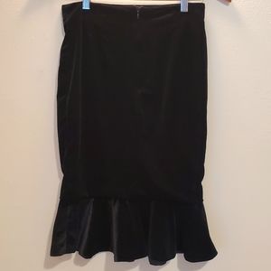DO+BE Black Velvet Skirt